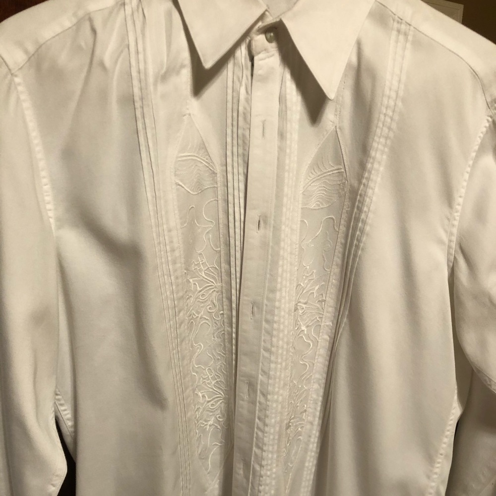Robert Graham men’s shirt